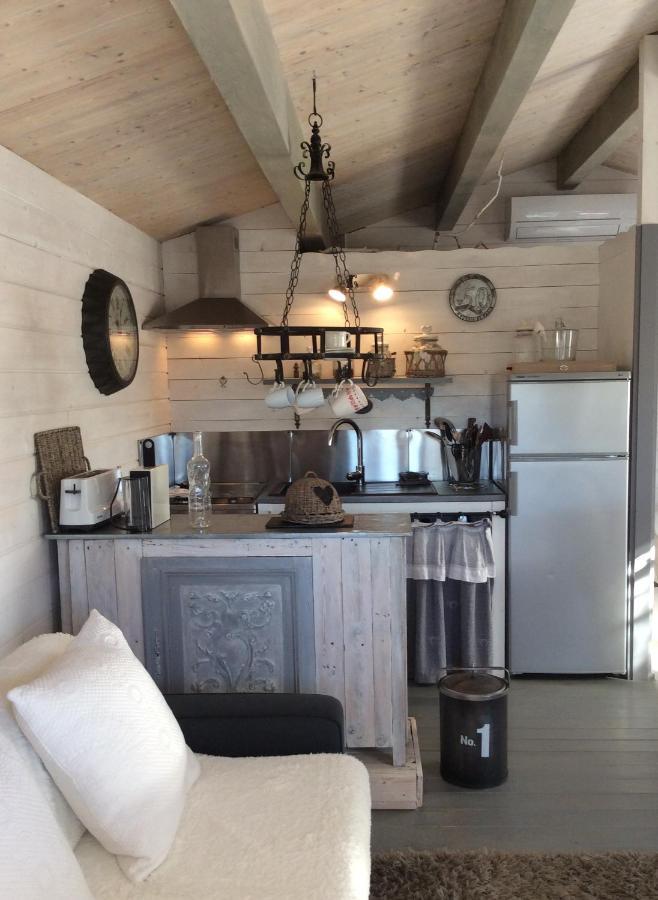 Chalet De Charme Aniane Exterior photo